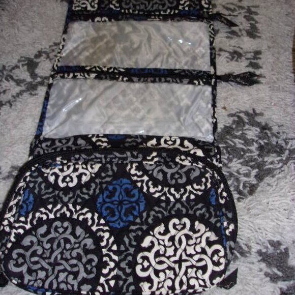 Vera Bradley Hanging cosmetic bag - Picture 2 of 7